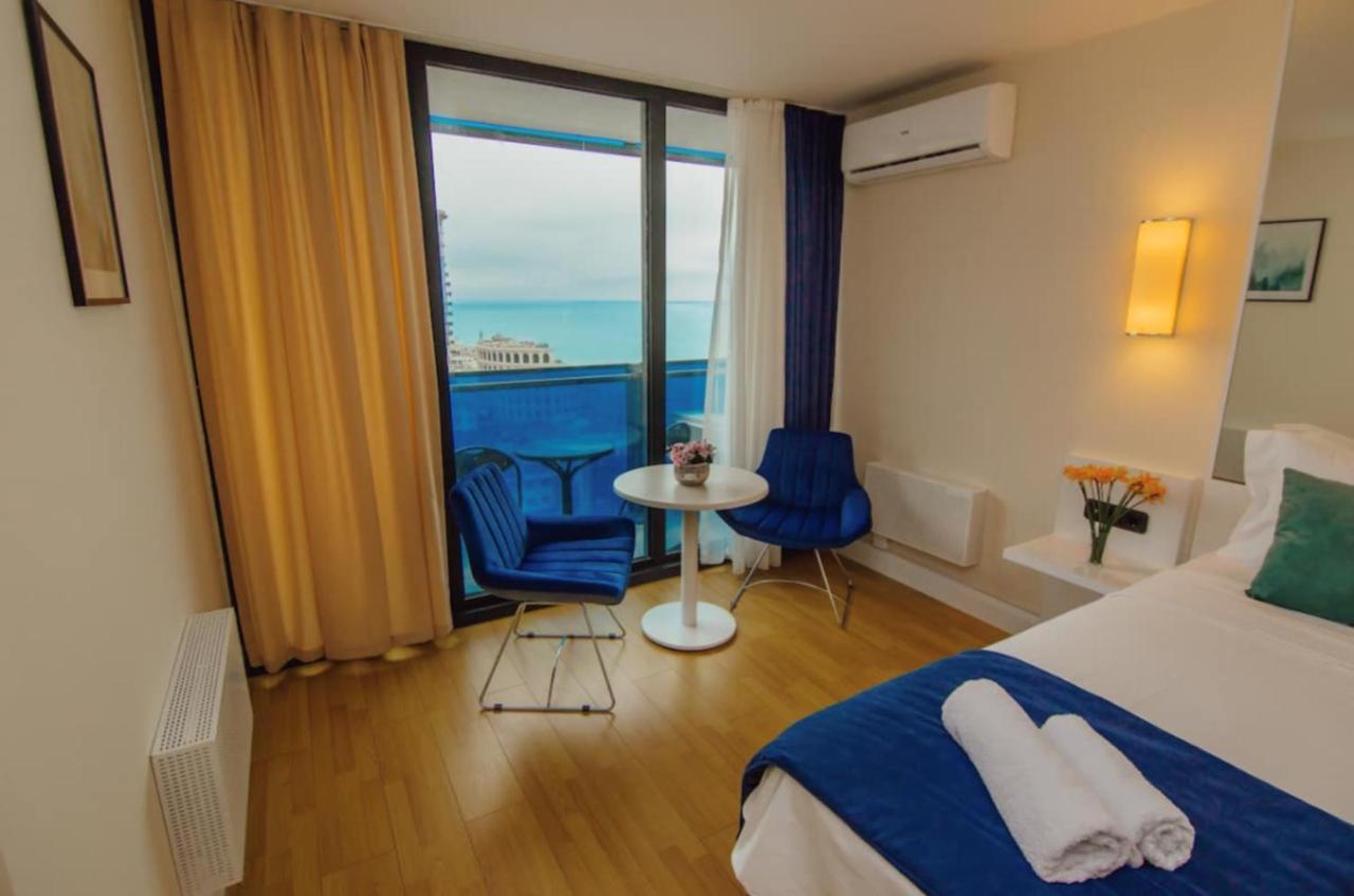 Sea Side Aparthotel In Orbi Complex Batoumi Extérieur photo